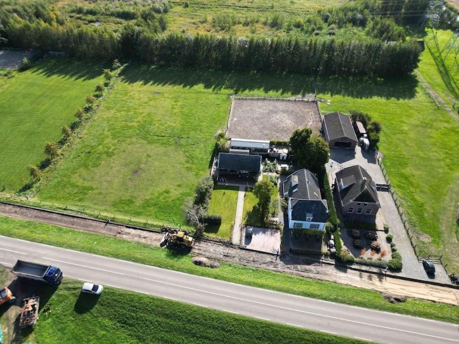 De Os Aan De Dijk Villa Grafhorst Eksteriør billede